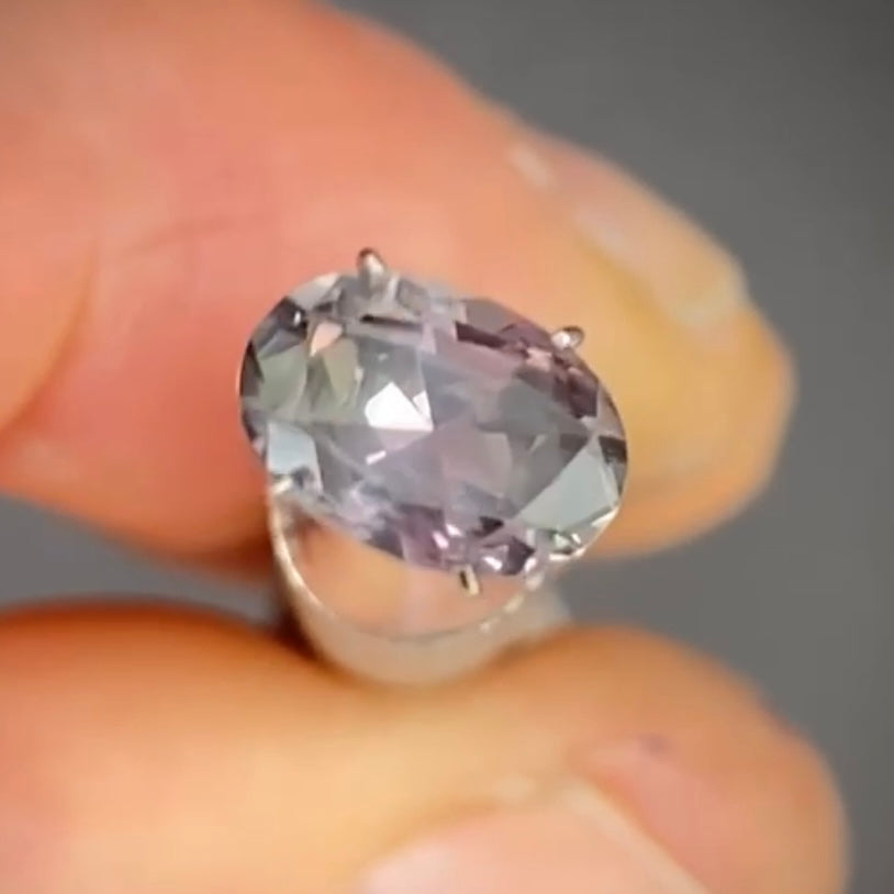 Oval 1.66ct purple Australian Sapphire (Price Includes A Custom Made Solitare
Ring)
