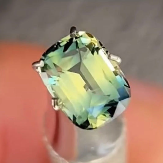 Cushion 1.25ct blue/yellow parti Australian Sapphire
