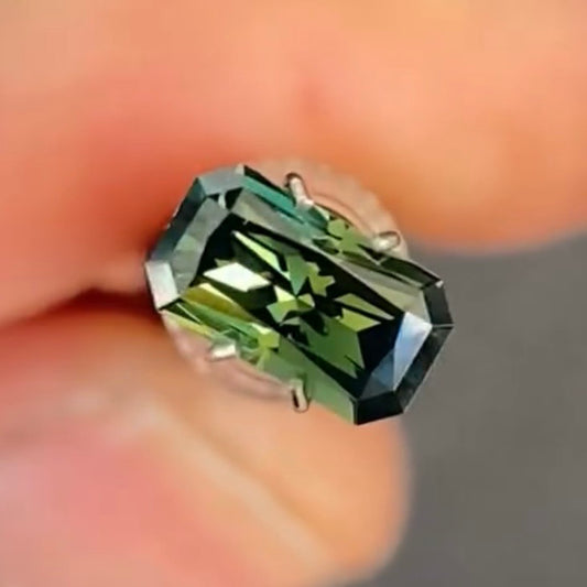 Radiant 1.05ct green Australian Sapphire