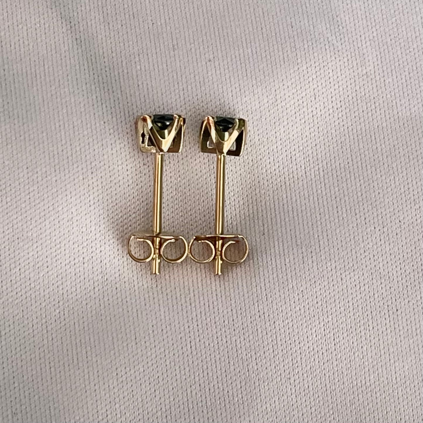 Teal Sapphire stud earrings