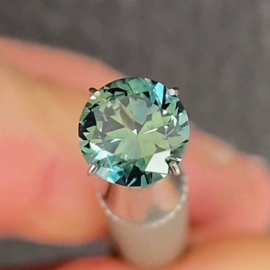 Round 1.66ct teal Australian Sapphire