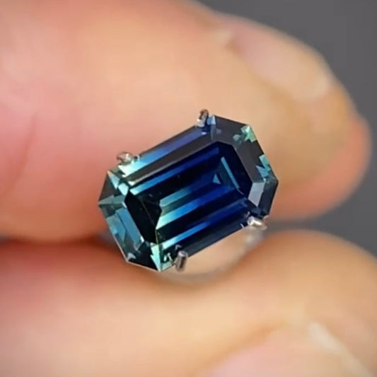 Emerald 1.44ct blue/yellow parti Natural Australian
Sapphire (Price Includes A Custom Made Solitare
Ring)