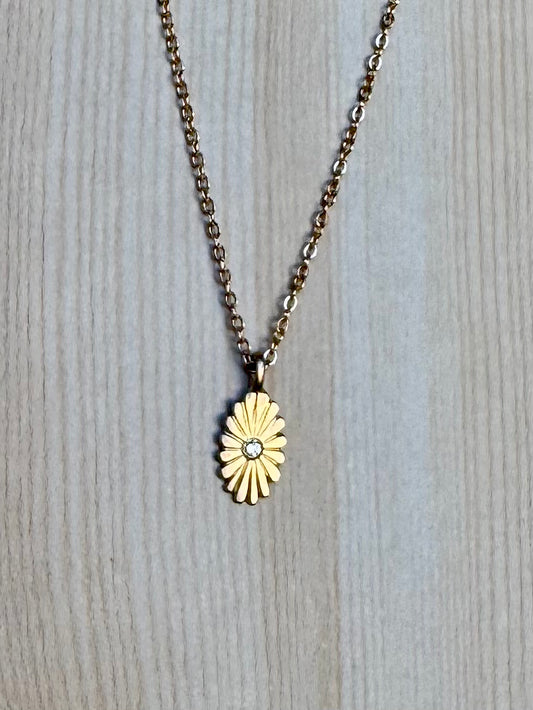 Daisey Diamond pendant