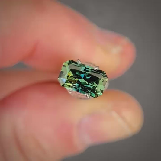 Radiant 1.08ct blue/yellow parti Natural Australian