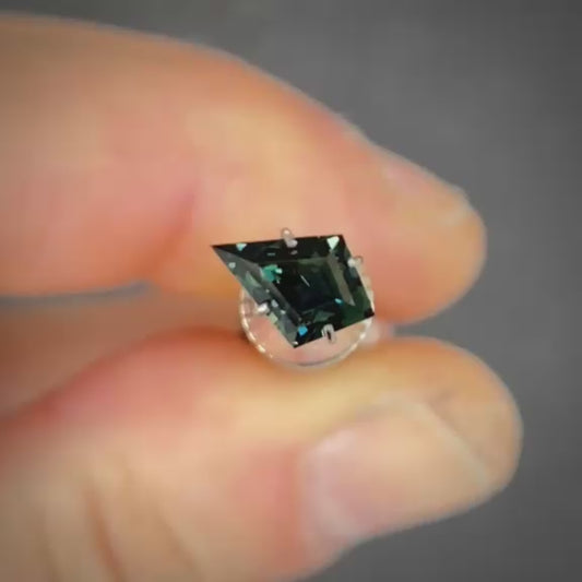 Kite 1.01ct blue Australian Sapphire