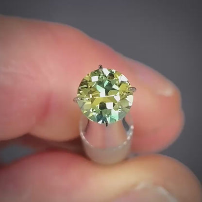 Round 1.11ct green/yellow parti Australian Sapphire