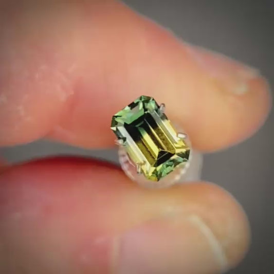 Emerald 1.02ct green/yellow parti Australian Sapphire