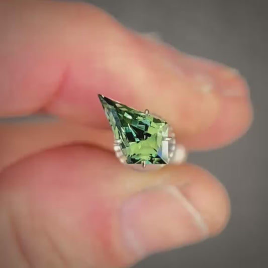 Kite 1.16ct blue/green Australian Sapphire