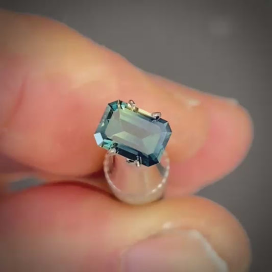 Emerald 1.03ct blue/yellow parti Australian Sapphire