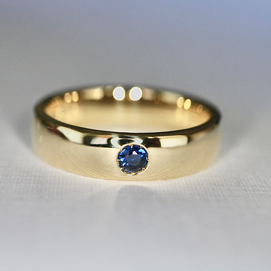 Sapphire Half Round Gold 5mm Band