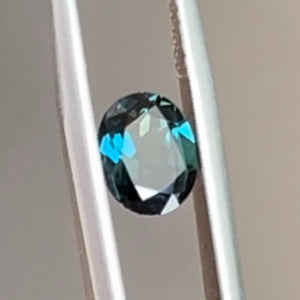 Oval cut 1.58ct Australian teal sapphire