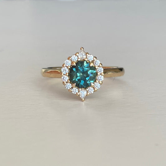 Orbit Australian Parti Sapphire ring