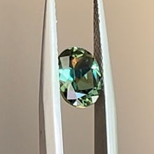 Load image into Gallery viewer, Oval cut 1.44ct Australian Blue Green sapphire