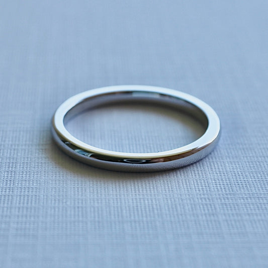Sara Half Round Band